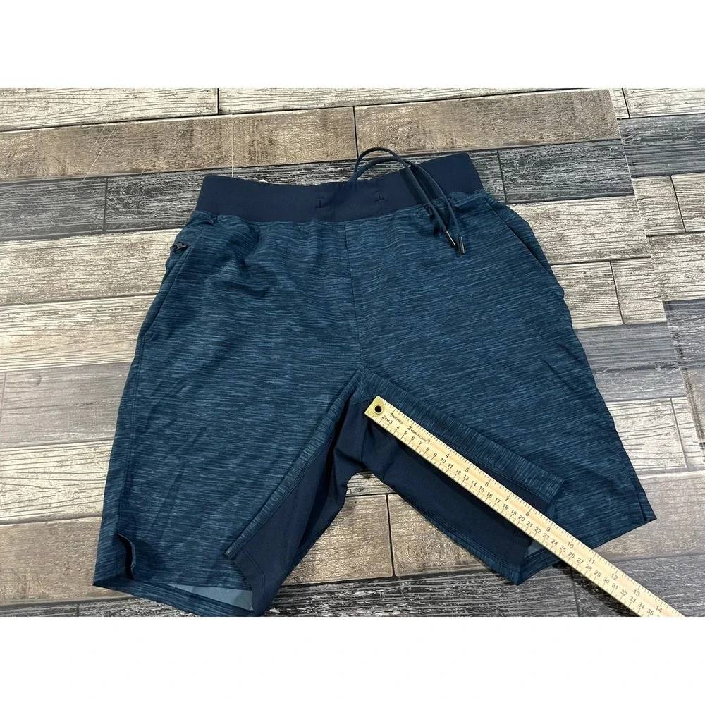 Lululemon Pace Breaker Shorts Size M Mens‎ Workout